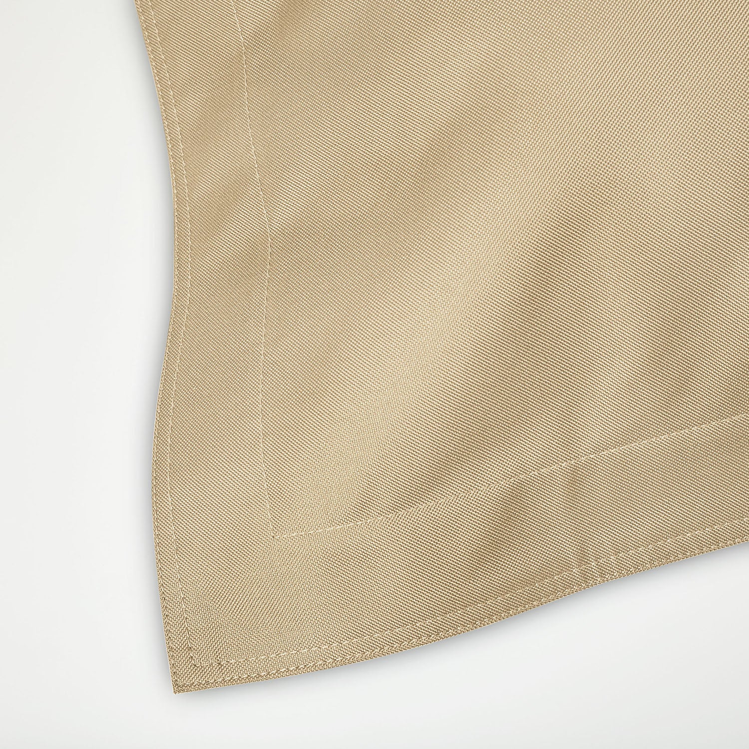 Detailansicht der beigen Sitzsack-Hülle für den XXL-Sitzsack von LUMALAND.