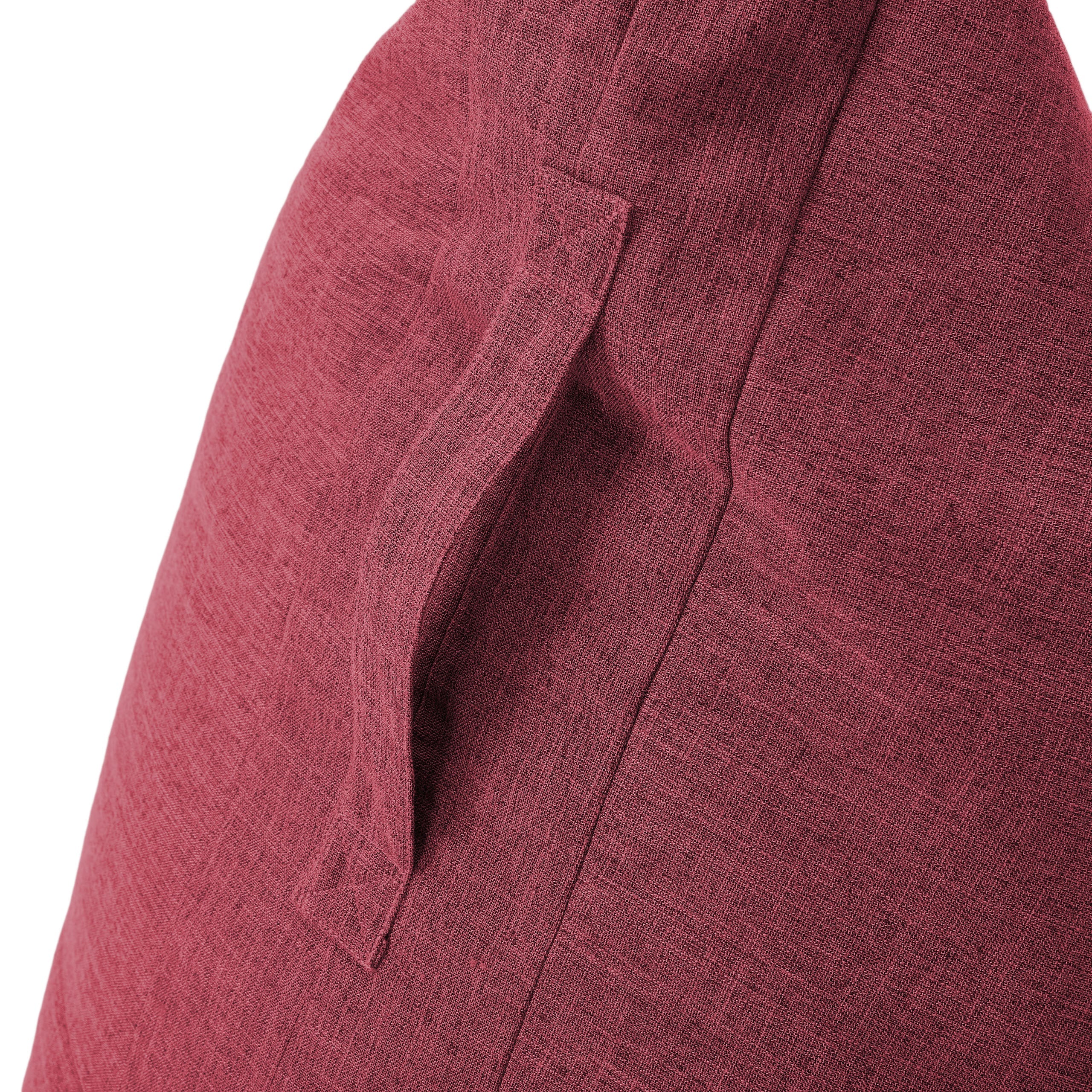 Detailansicht der Trageschlaufe vom LUMALAND Sitzsack Dreieckig 2 in 1 aus der Interior Line in Rot.