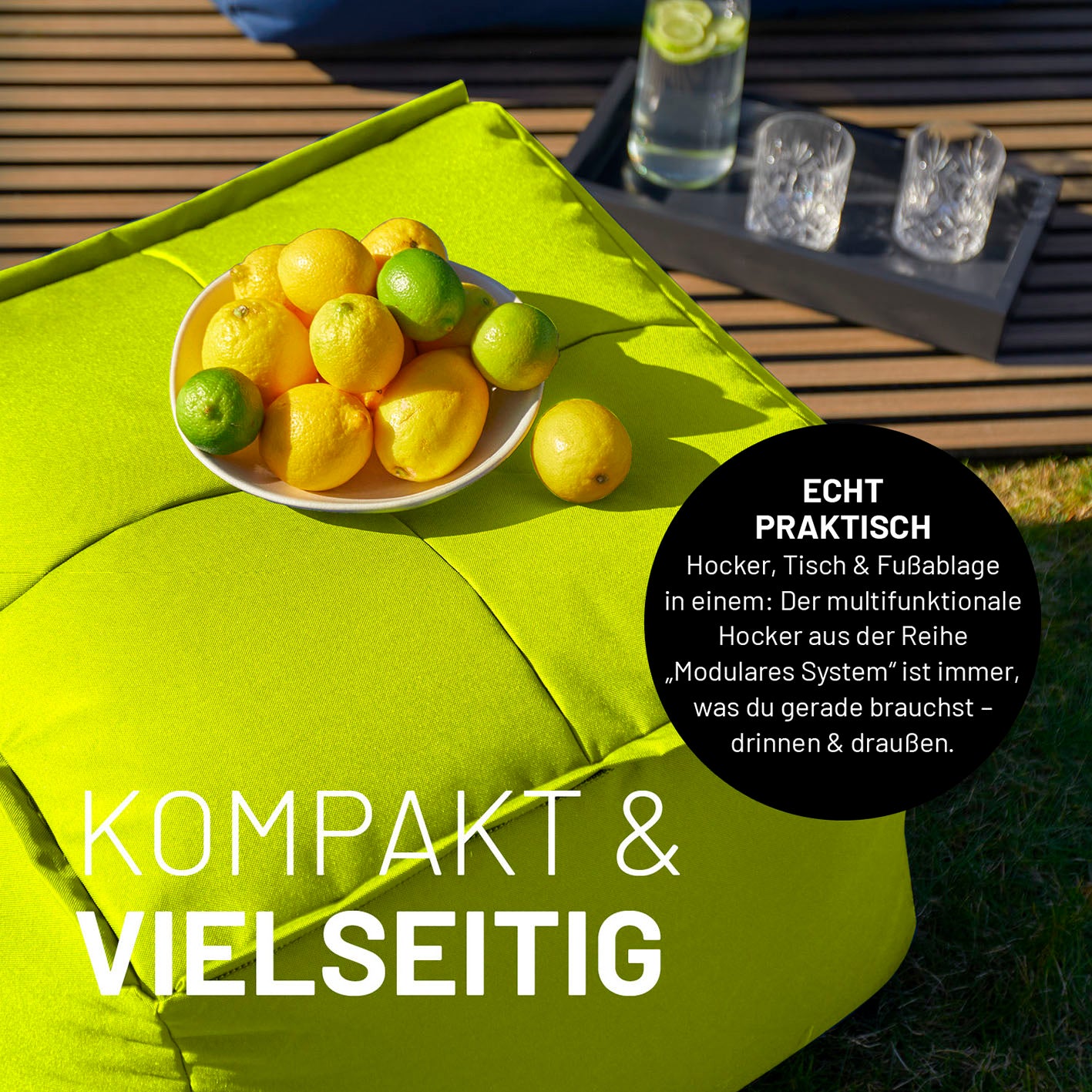 Vielseitiger apfelgrüner Hocker für drinnen & draußen nutzbar als Tisch, Fußablage oder Hocker mit abgestellten Obst.
