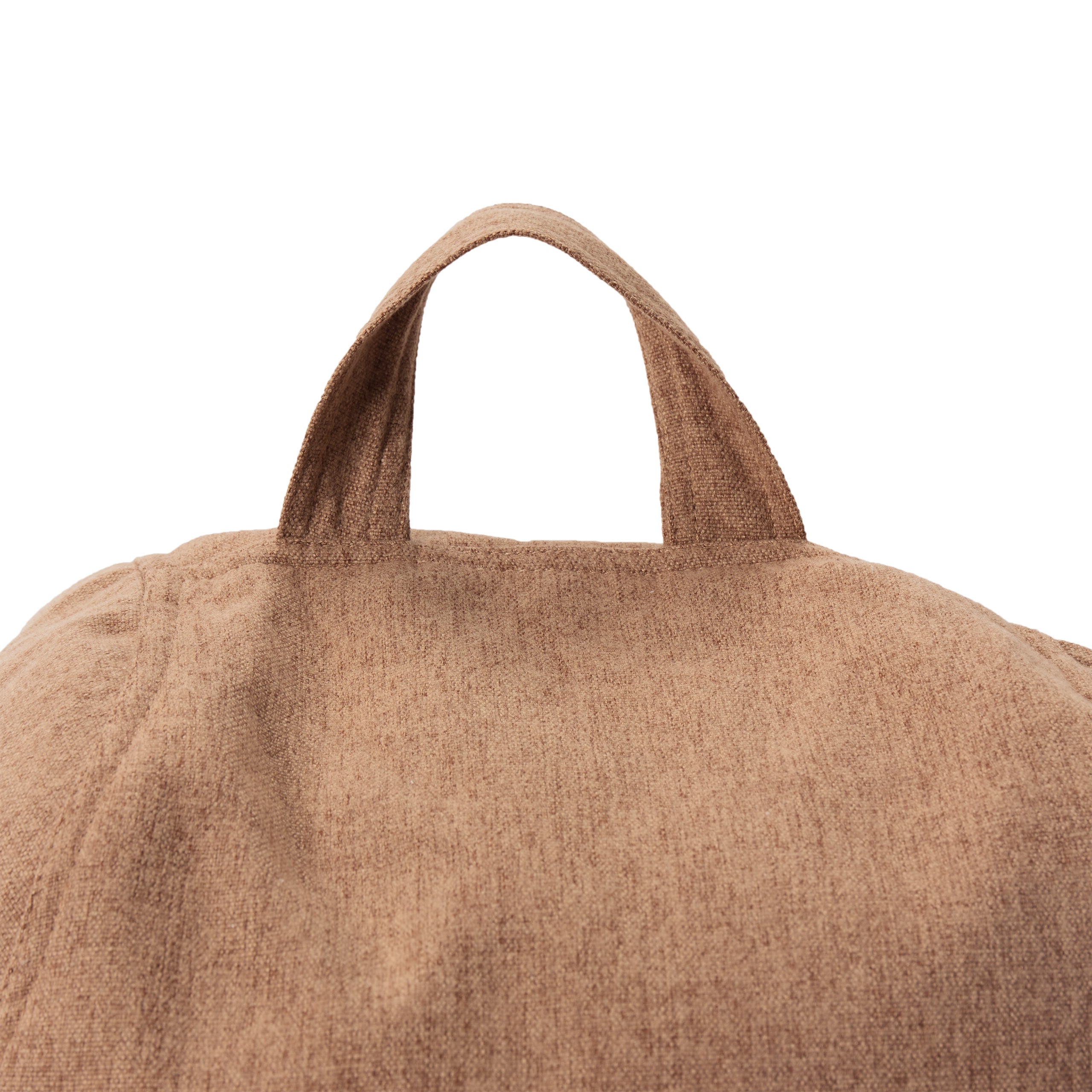 Praktische Trageschlaufe des Comfort Line Sitzsackes in Braun im Detail.