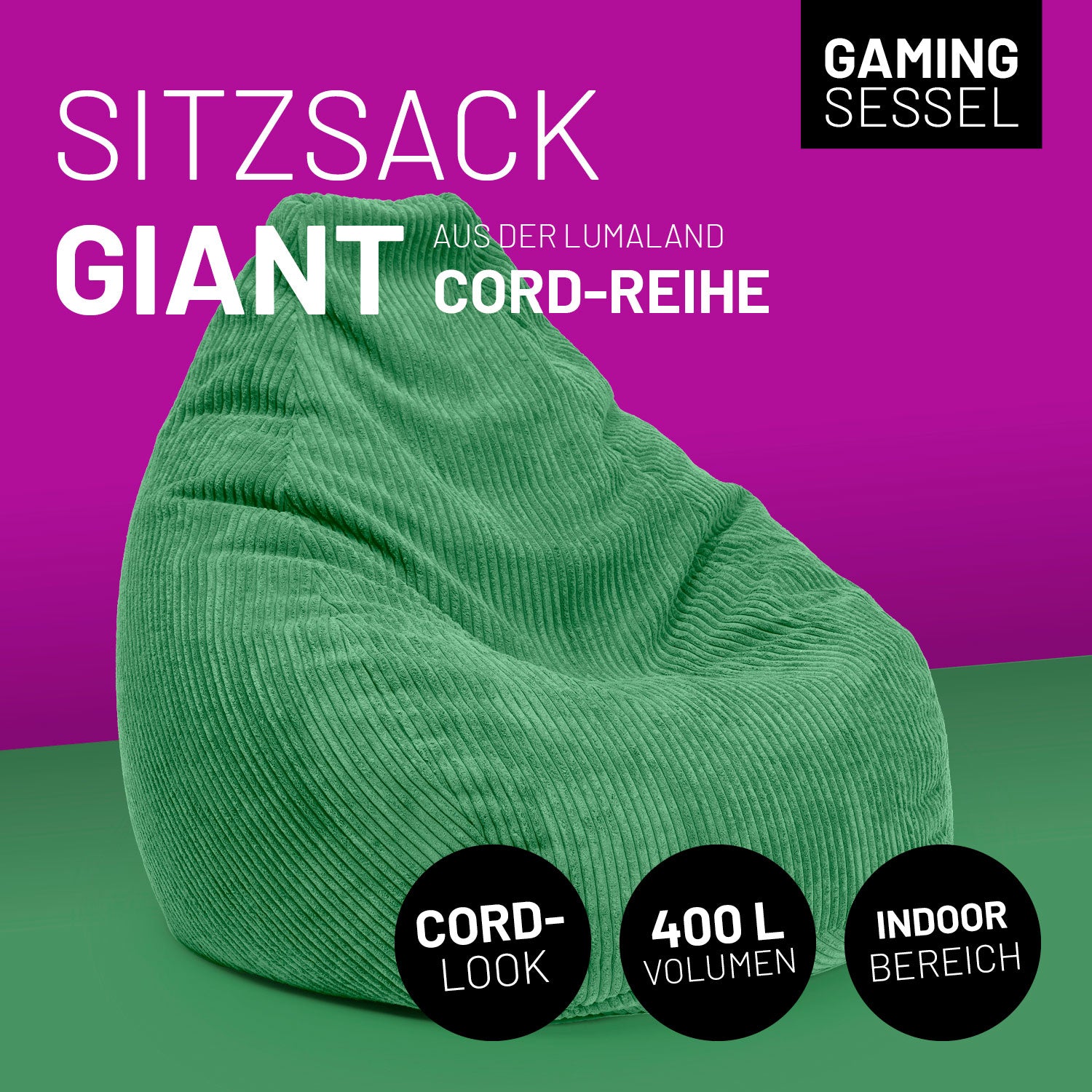 Dunkelgrüner Cord-Sitzsack vor Pink/Grünem Hintergrund mit Icons zu "Cord-Look", "400 L Volumen" und "Indoor-Bereich".