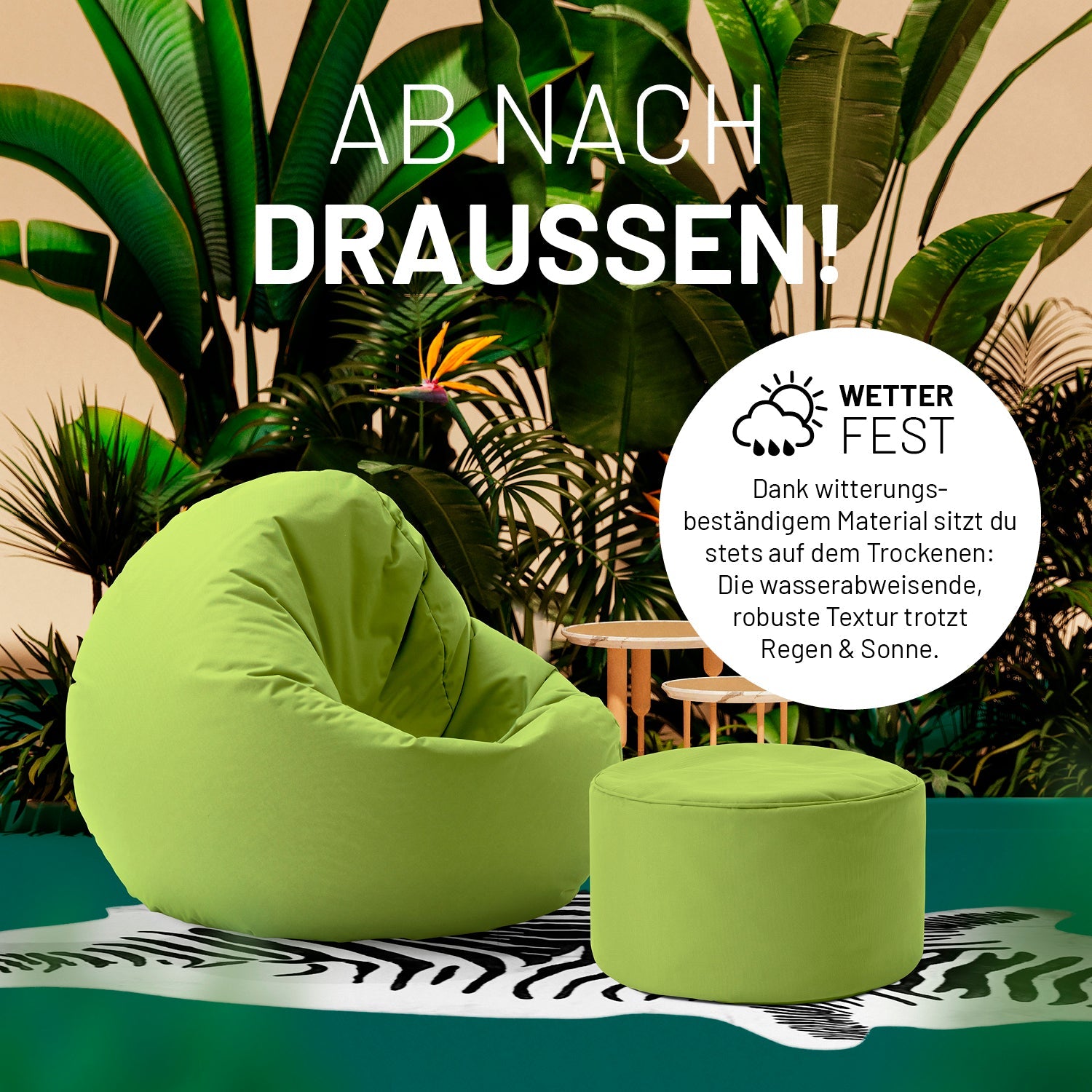 Grüner Pouf und 2-in-1-Sitzsack auf einer Terrasse mit vielen Pflanzen - "Wetterfest" und "Witterungsbeständiges Material."